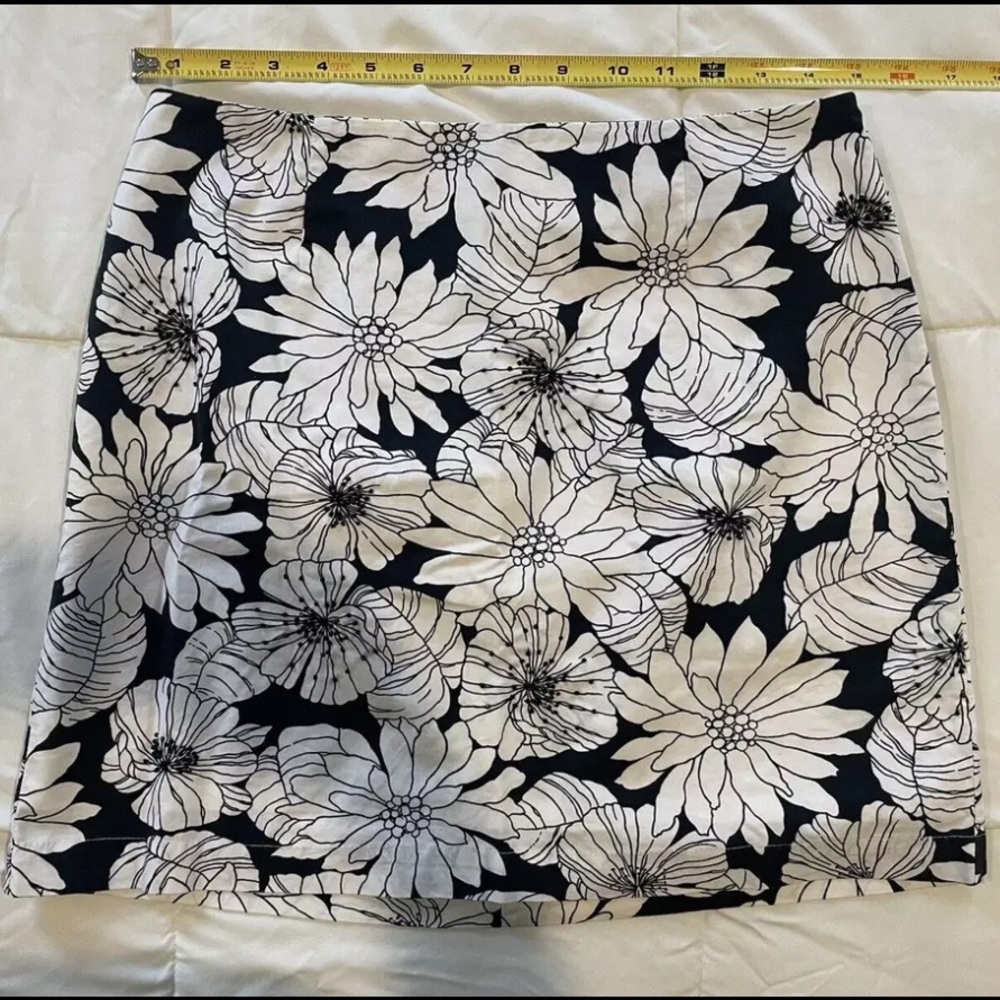 Gap Y2K Vintage Beaded Stretch Skirt - Size 6